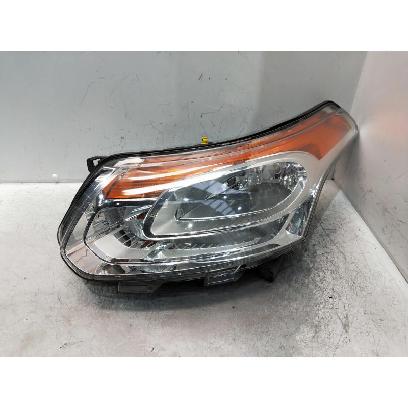 Recambio de faro izquierdo para citroen c3 picasso referencia OEM IAM 9681873980  