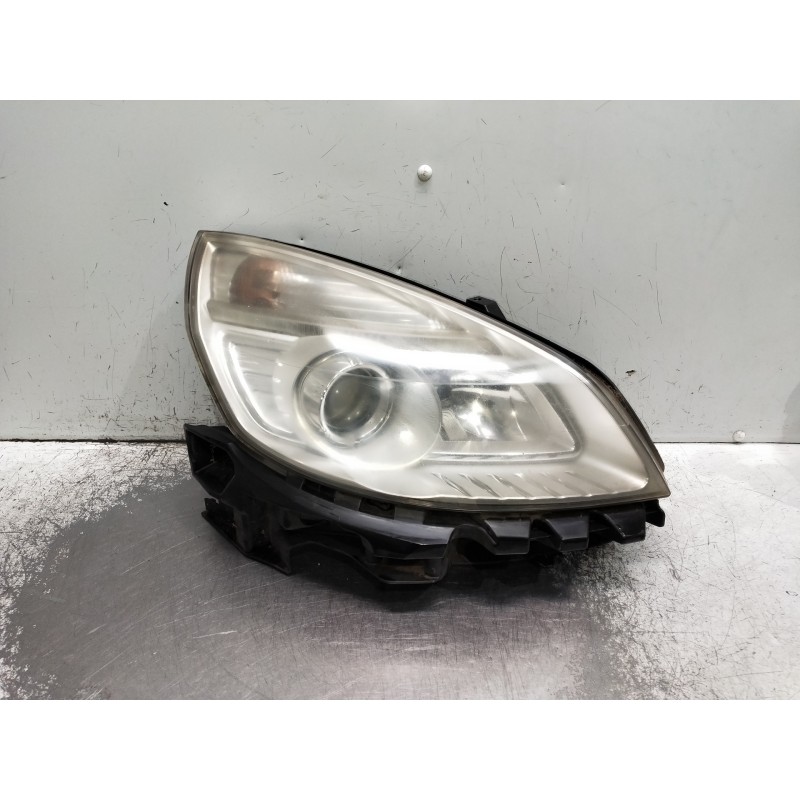 Recambio de faro derecho para renault scenic ii referencia OEM IAM   