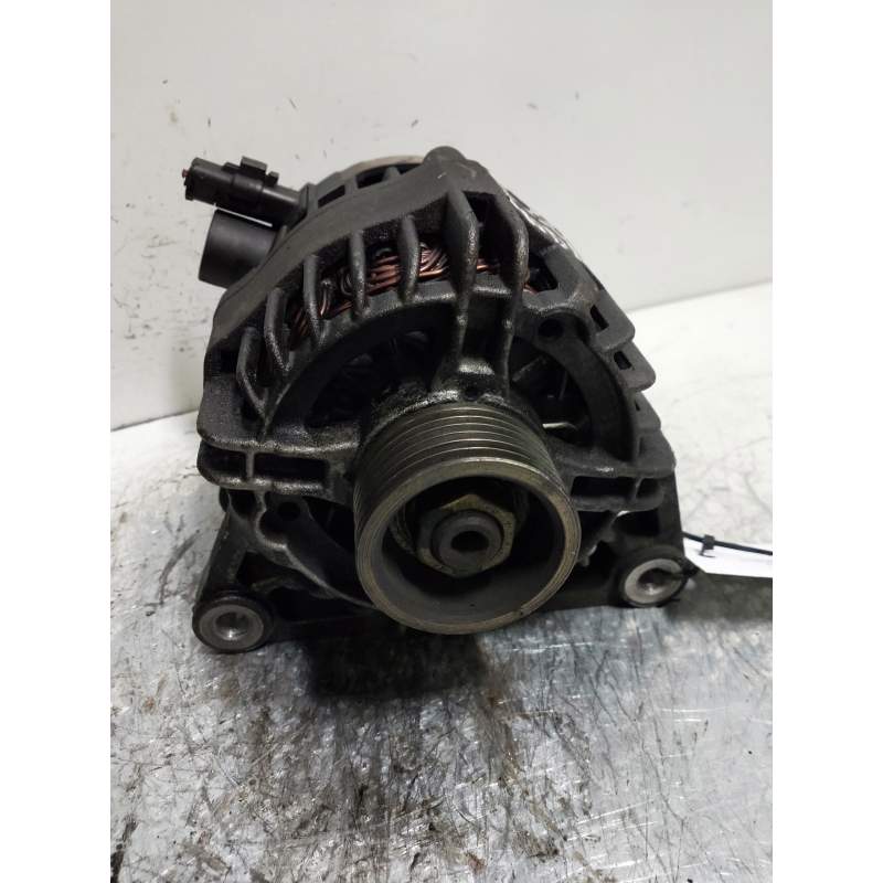 Recambio de alternador para citroën xsara berlina 1.6i 16v premier referencia OEM IAM 63321734  