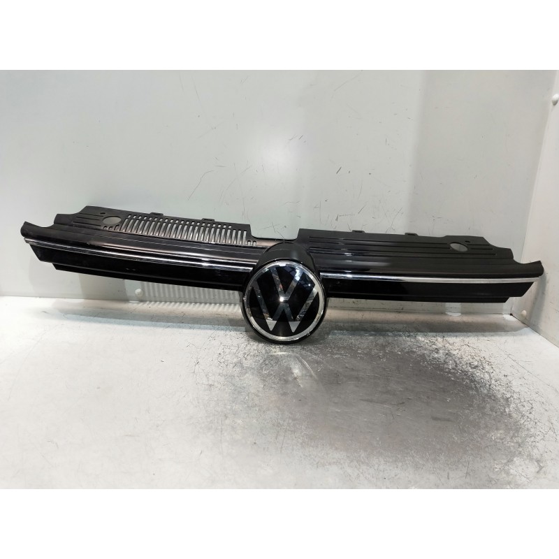 Recambio de rejilla delantera para volkswagen golf viii lim. (cd1) referencia OEM IAM 5H0853651N  