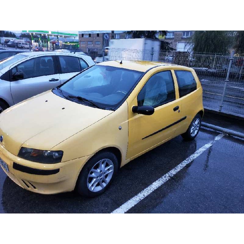 fiat punto berlina (188) del año 2001