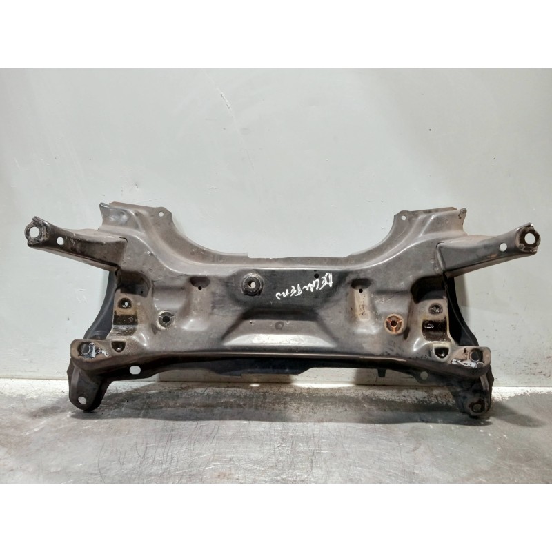 Recambio de puente delantero para toyota yaris 1.3 16v cat referencia OEM IAM   CUNA