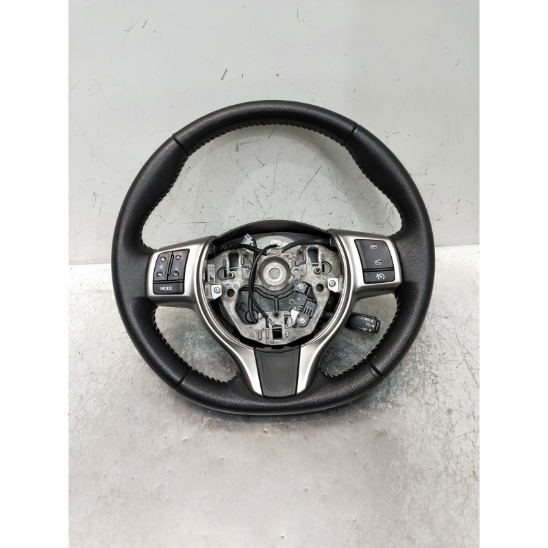 Recambio de volante para toyota yaris 1.3 16v cat referencia OEM IAM 306744199B2S 45100OD490C9 