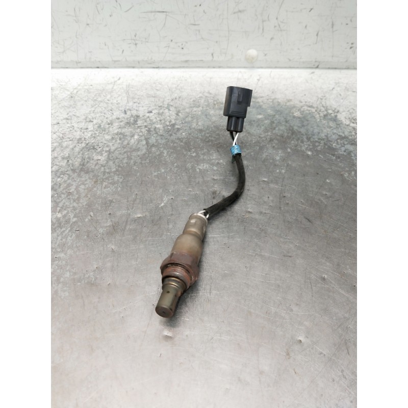 Recambio de sonda lambda para toyota yaris 1.3 16v cat referencia OEM IAM 8946552740  