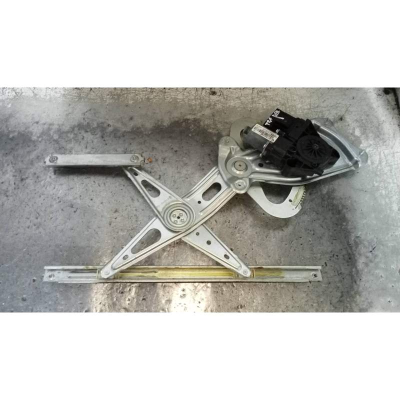 Recambio de elevalunas trasero derecho para renault scenic iii grand dynamique referencia OEM IAM 827303178R 5P 2009