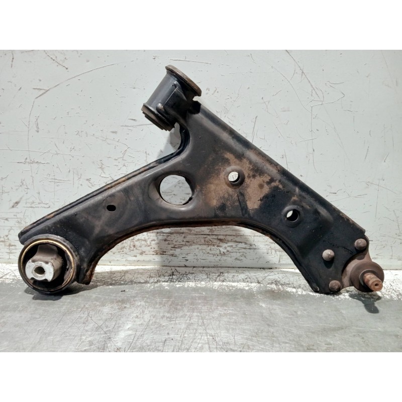 Recambio de brazo suspension inferior delantero derecho para fiat grande punto (199) referencia OEM IAM   