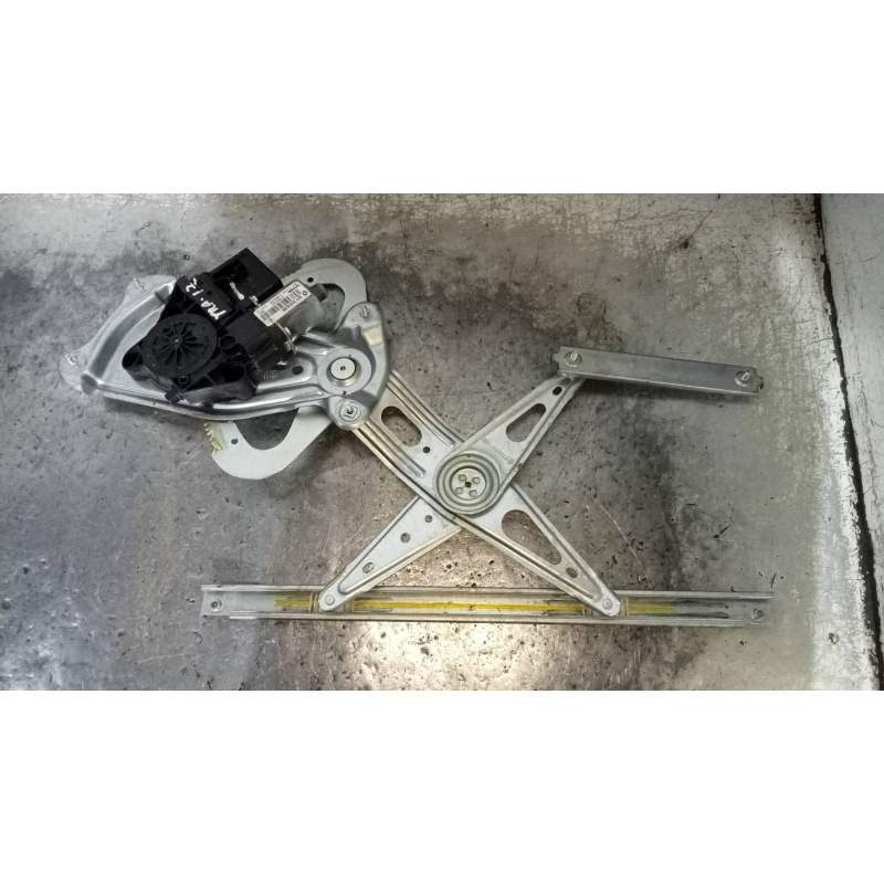 Recambio de elevalunas trasero izquierdo para renault scenic iii grand dynamique referencia OEM IAM 827310166R 5P 2009