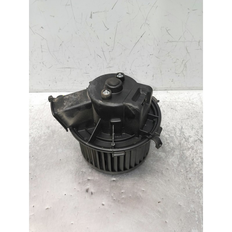 Recambio de motor calefaccion para peugeot boxer caja cerrada referencia OEM IAM 5E1630100  