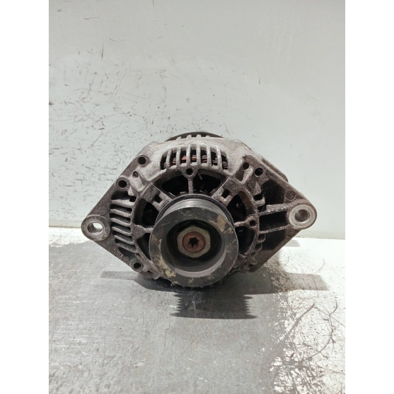 Recambio de alternador para renault kangoo (f/kc0) referencia OEM IAM 7700105333 2541953B 