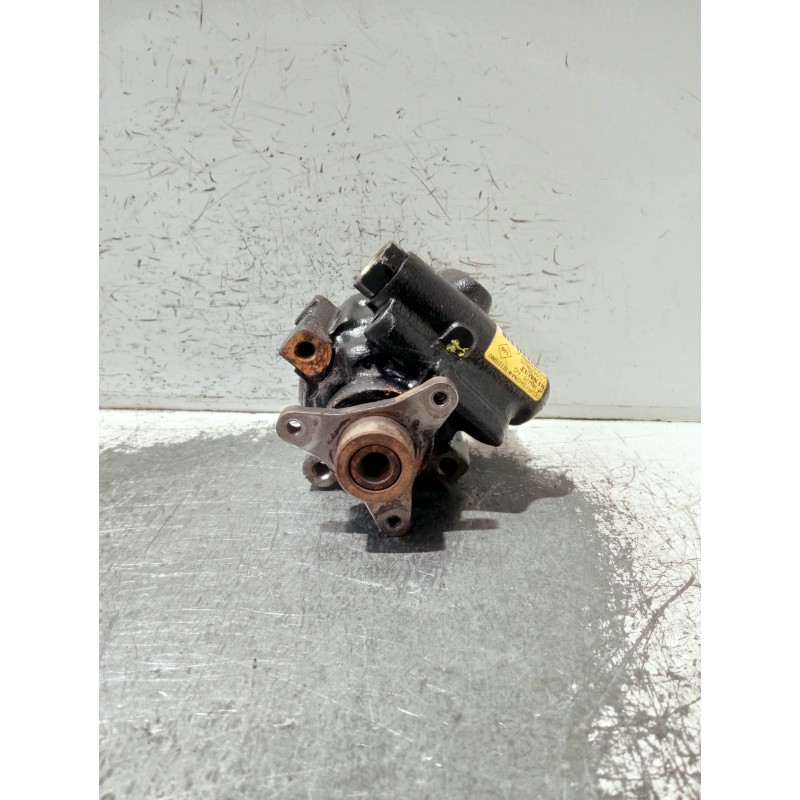 Recambio de bomba direccion para renault kangoo (f/kc0) referencia OEM IAM 7700840105 7700840805C 26043475RG