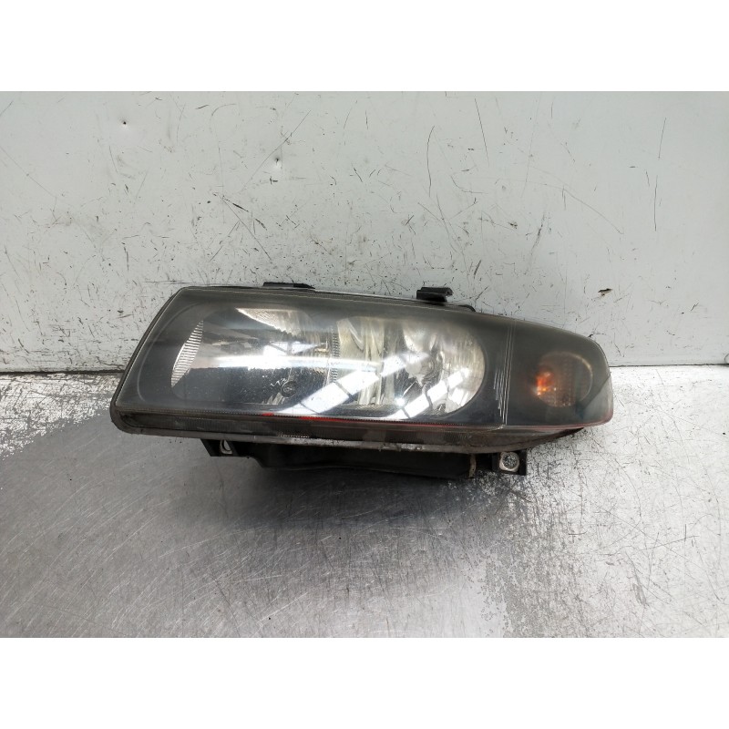 Recambio de faro izquierdo para seat leon (1m1) signo referencia OEM IAM 1M1941001D  