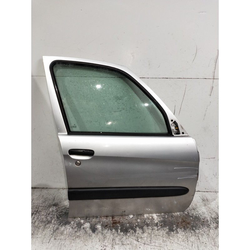 Recambio de puerta delantera derecha para citroen xsara picasso referencia OEM IAM   5P