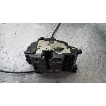 MOTOR CIERRE CENTRALIZADO TRASERO IZQUIERDO 825030032R 5P 2009