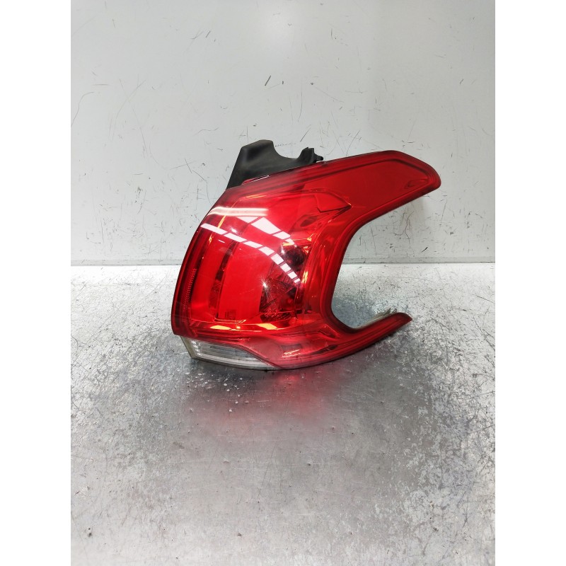 Recambio de piloto trasero derecho para peugeot 2008 (--.2013) referencia OEM IAM 9678074380  