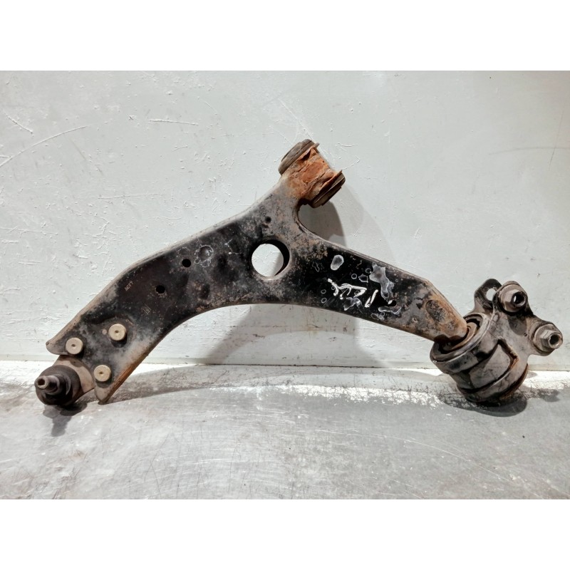 Recambio de brazo suspension inferior delantero izquierdo para ford focus lim. (cb4) referencia OEM IAM   