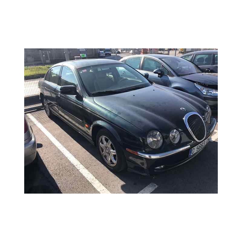 jaguar s-type del año 2000