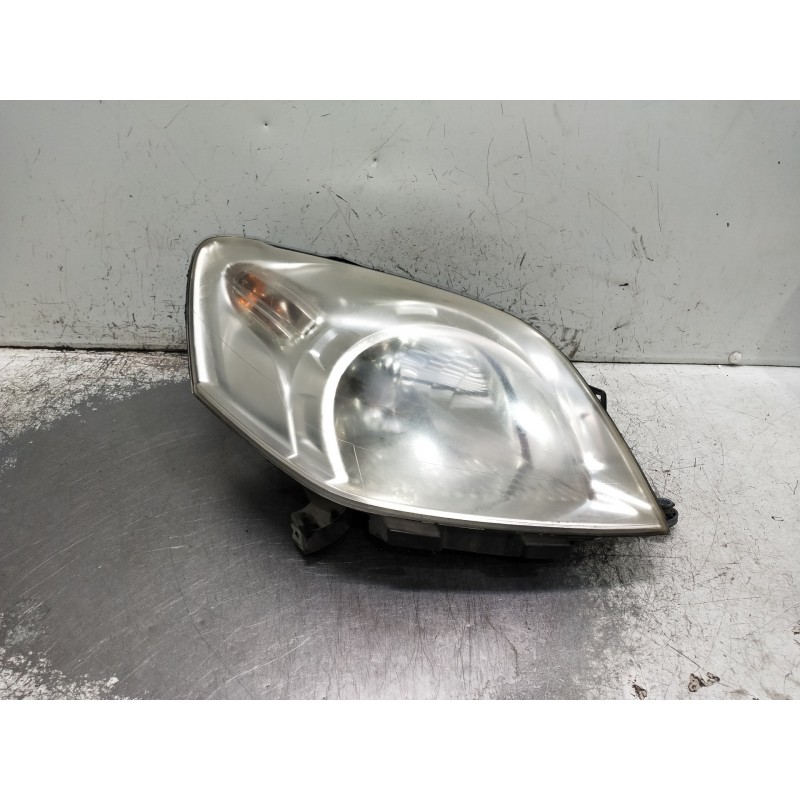 Recambio de faro derecho para fiat fiorino referencia OEM IAM 45560393 45560999 1353197080