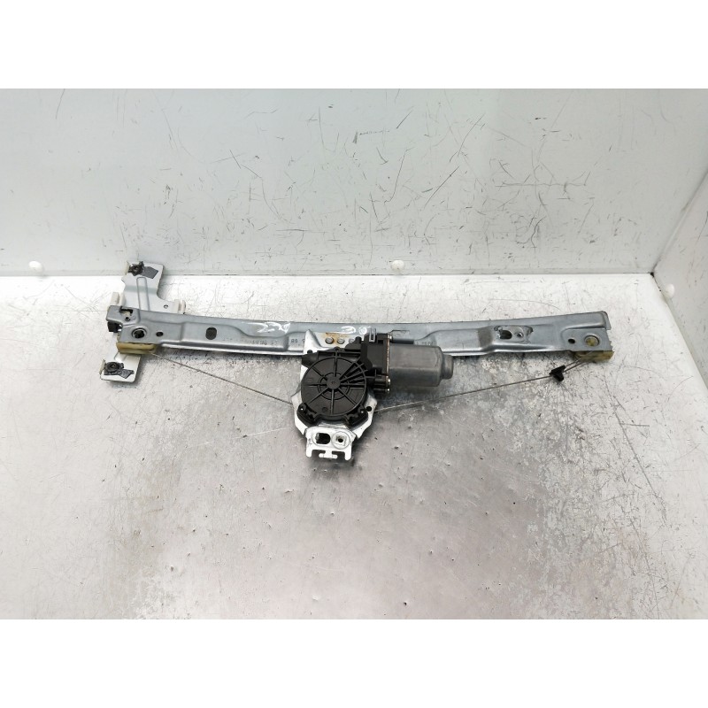 Recambio de elevalunas delantero derecho para peugeot 207 1.4 referencia OEM IAM 9681182280  3P