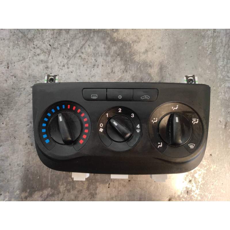 Recambio de mando calefaccion / aire acondicionado para fiat punto (evo) (199) dynamic referencia OEM IAM 505900000 4460000000 