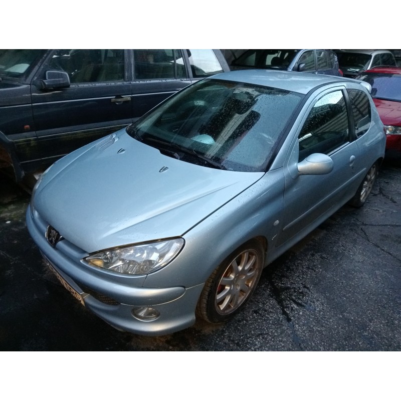 peugeot 206 berlina del año 2005