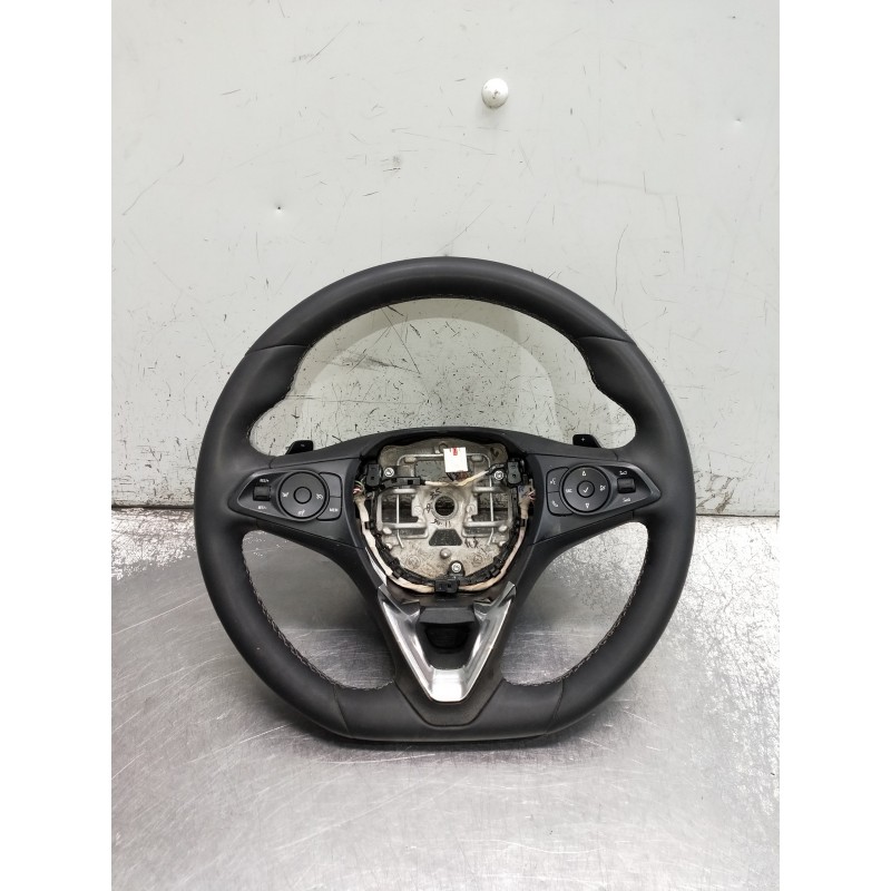 Recambio de volante para opel corsa f referencia OEM IAM   