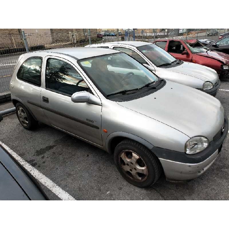 opel corsa b del año 1999