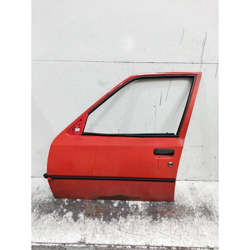 Recambio de puerta delantera izquierda para peugeot 205 berlina 1.1 referencia OEM IAM   5P