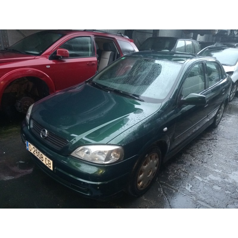 opel astra g berlina del año 1998