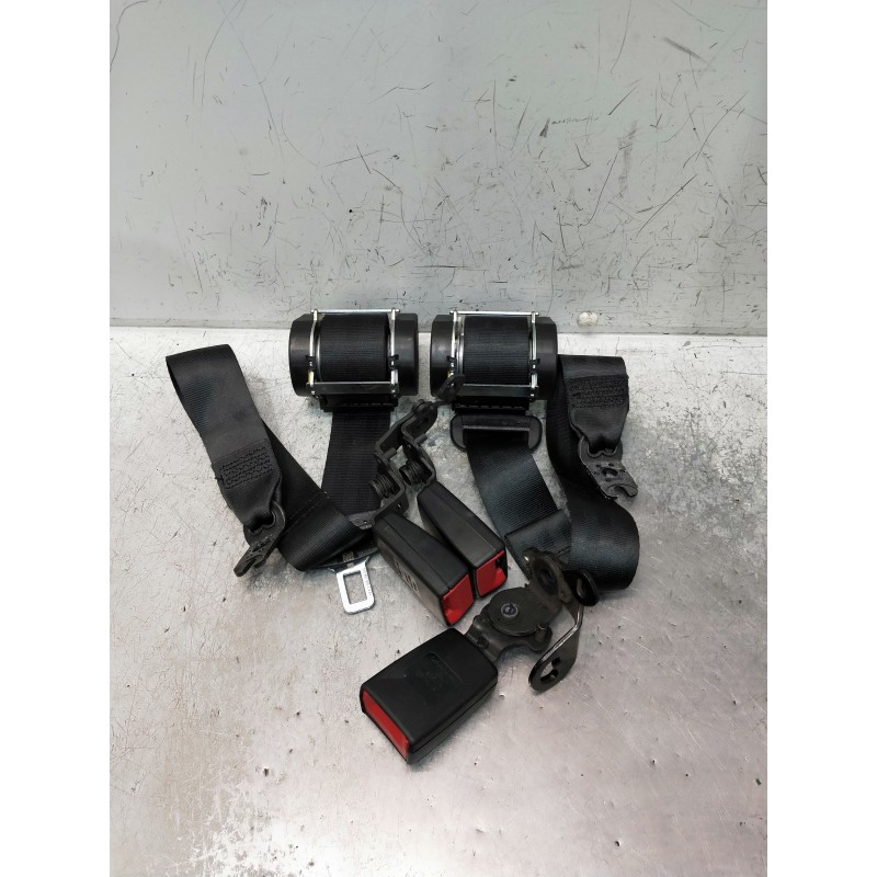 Recambio de juego cinturones trasero para seat leon sc (5f5) referencia OEM IAM   3P