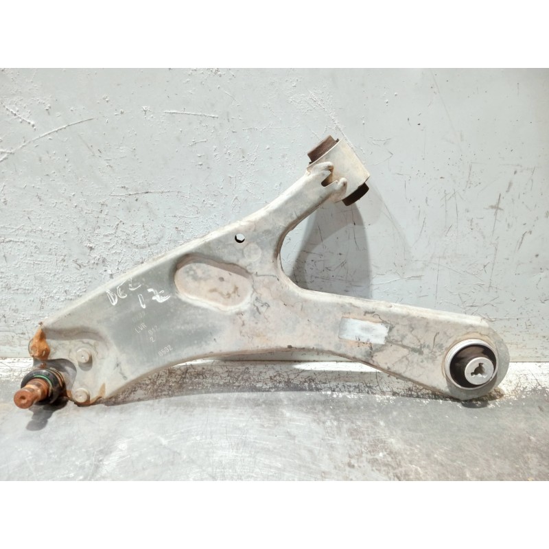 Recambio de brazo suspension inferior delantero izquierdo para citroen c4 lim. referencia OEM IAM   