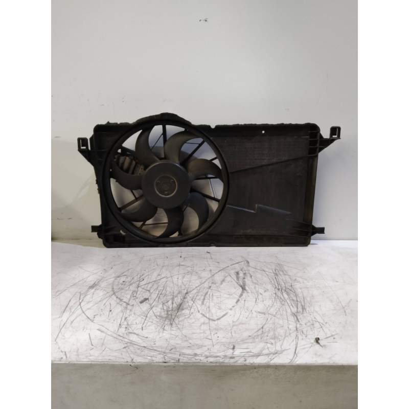 Recambio de electroventilador para ford focus lim. (cb4) trend referencia OEM IAM 0130307142 3M5H8C607RJ 2008