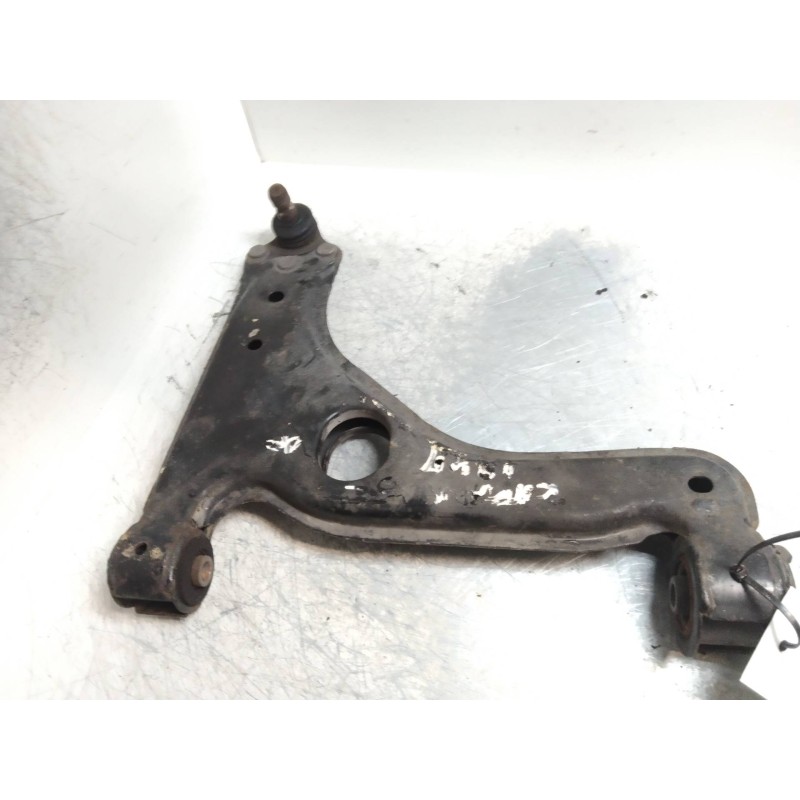 Recambio de brazo suspension inferior delantero derecho para opel zafira b 1.9 cdti referencia OEM IAM   