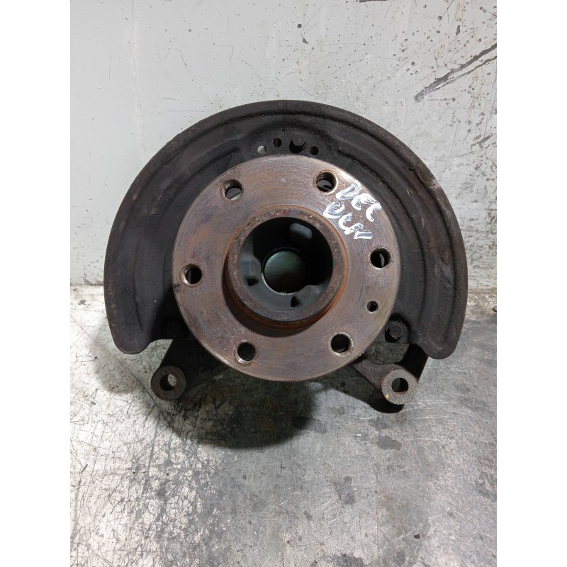 Recambio de mangueta delantera derecha para iveco daily furgón referencia OEM IAM 5801564434  