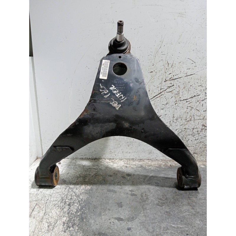 Recambio de brazo suspension inferior delantero izquierdo para iveco daily furgón referencia OEM IAM 5801564315  