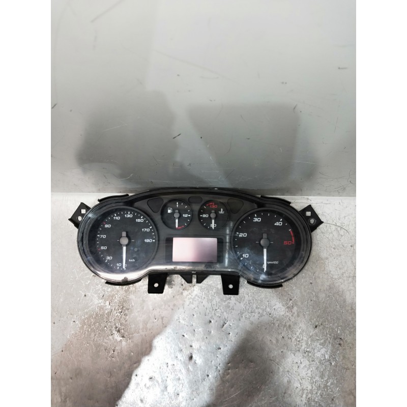 Recambio de cuadro instrumentos para iveco daily furgón referencia OEM IAM 5802036578 A2C10356400 