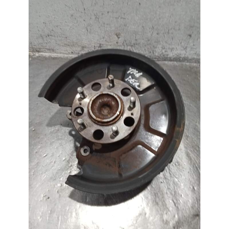 Recambio de mangueta trasera derecha para kia cee´d (jd) 1.6 gt referencia OEM IAM  16G 2012