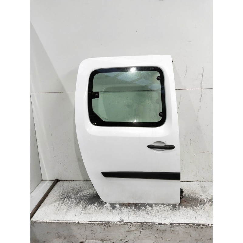 Recambio de puerta lateral corredera derecha para renault kangoo referencia OEM IAM   5P