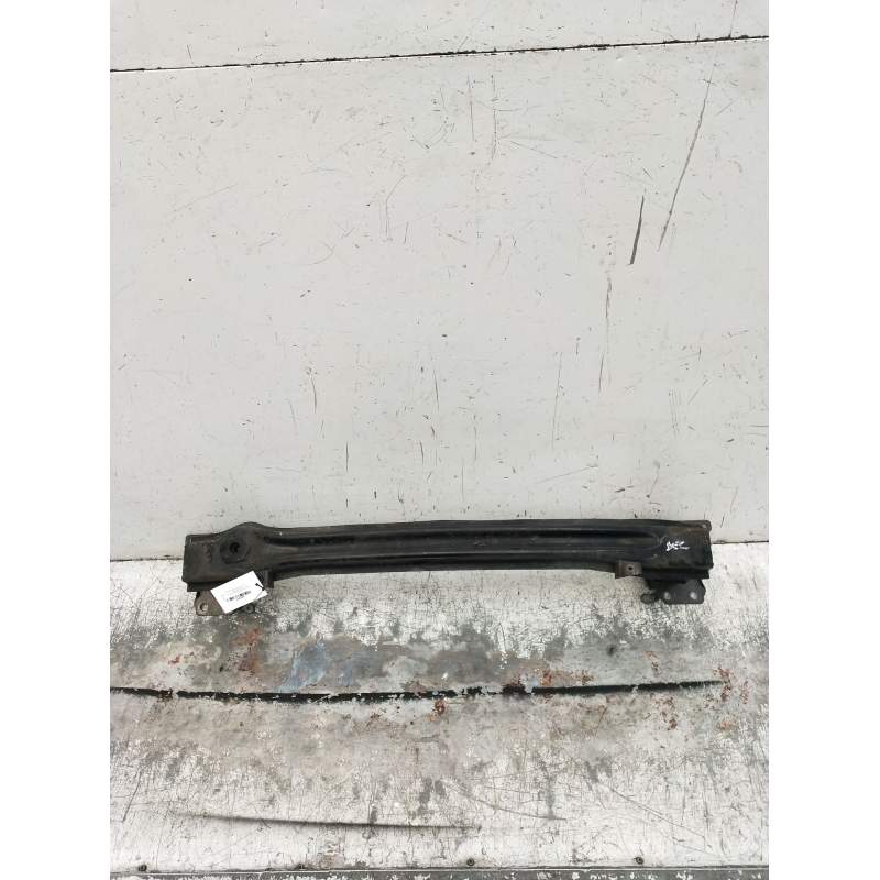 Recambio de refuerzo paragolpes delantero para seat leon (1p1) 1.6 referencia OEM IAM   2005