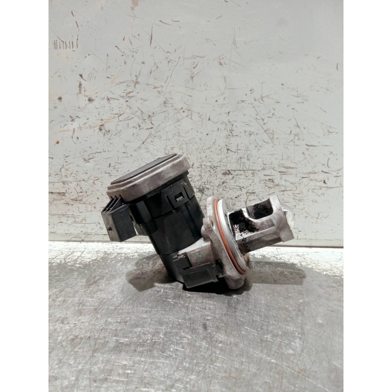 Recambio de valvula egr para mercedes clase a (w169) referencia OEM IAM 724809460  