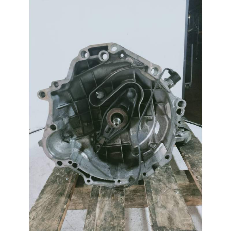 Recambio de caja cambios para audi a4 avant (b5) 2.5 tdi referencia OEM IAM DQS 153568 6V