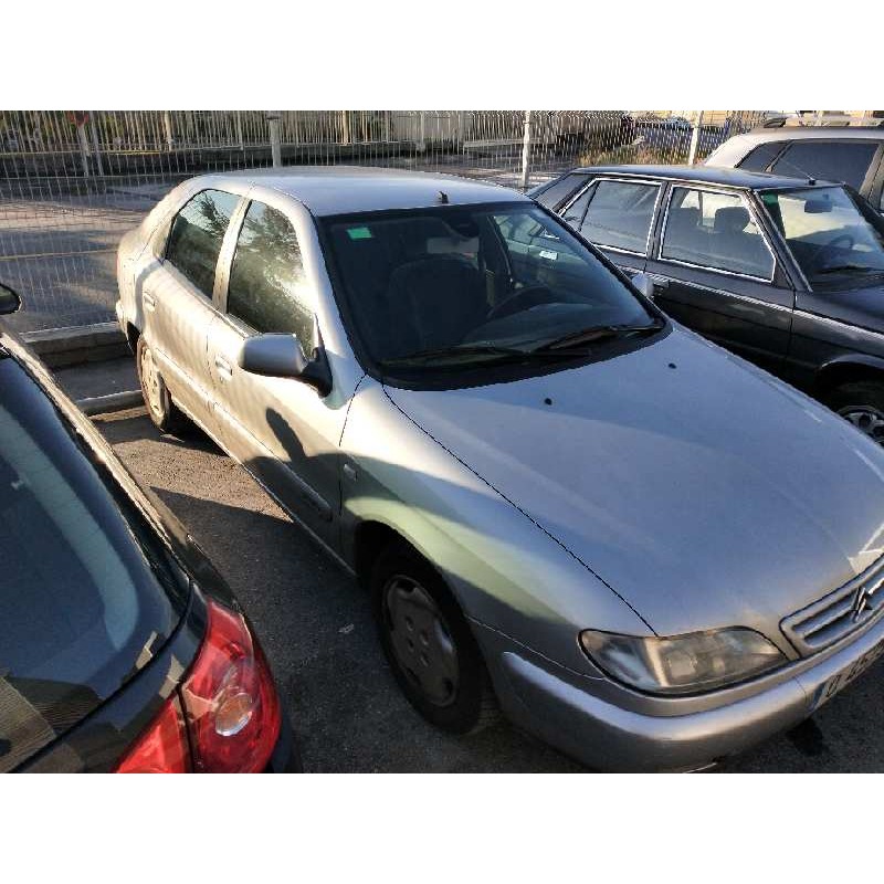 citroen xsara berlina del año 1999