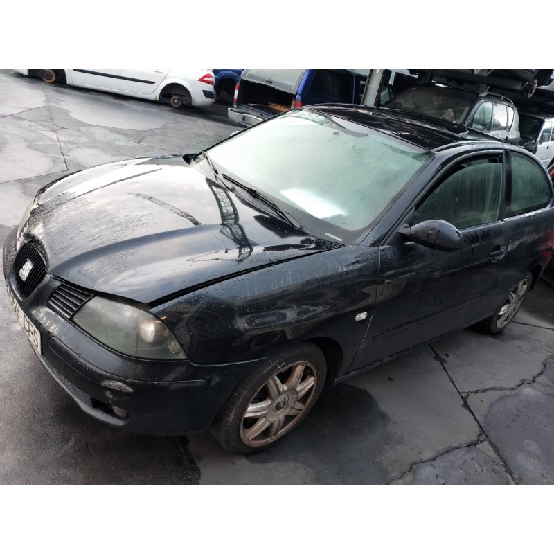 seat ibiza (6l1) del año 2003