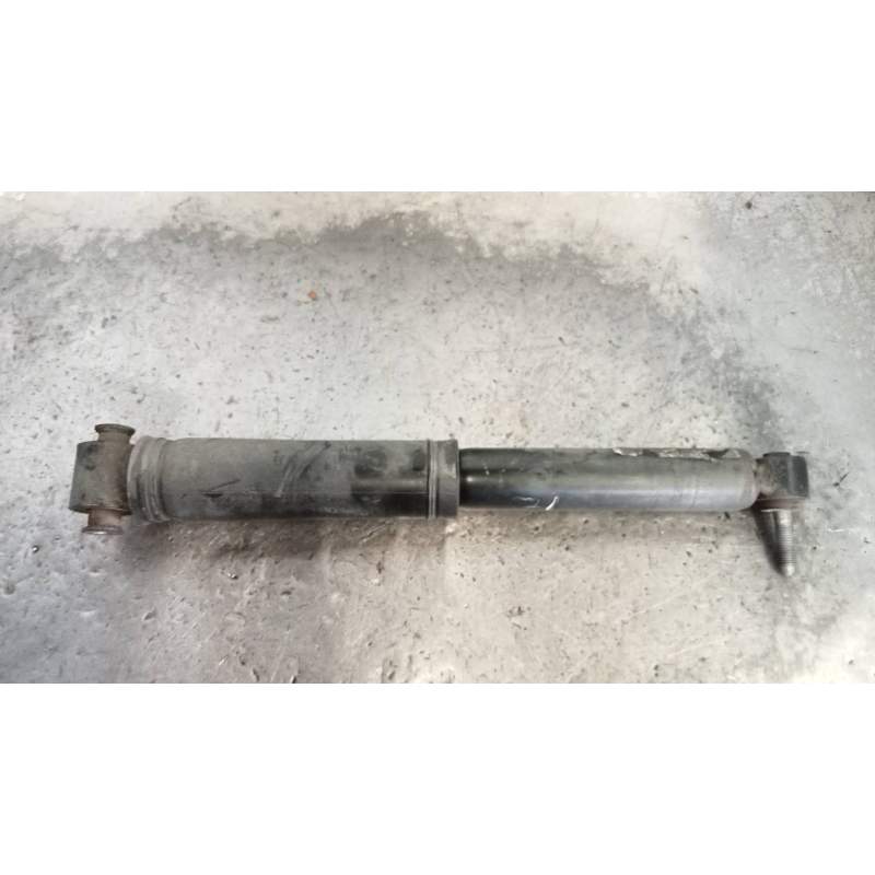 Recambio de amortiguador trasero izquierdo para renault scenic iii grand dynamique referencia OEM IAM 562100028R 16DCI 2009
