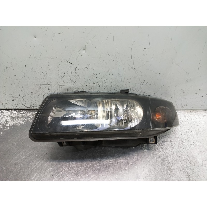 Recambio de faro derecho para seat leon (1m1) referencia OEM IAM 1M1941001D  