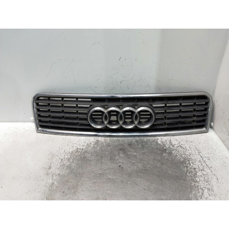 Recambio de rejilla delantera para audi a4 berlina (8e) referencia OEM IAM   