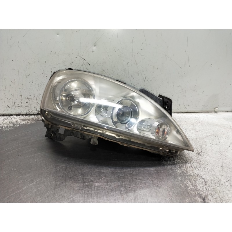 Recambio de faro derecho para opel corsa c referencia OEM IAM 0096726 13100536 