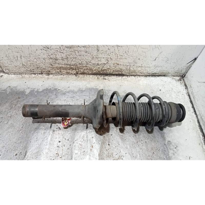 Recambio de amortiguador delantero izquierdo para volkswagen golf iv berlina (1j1) básico referencia OEM IAM   