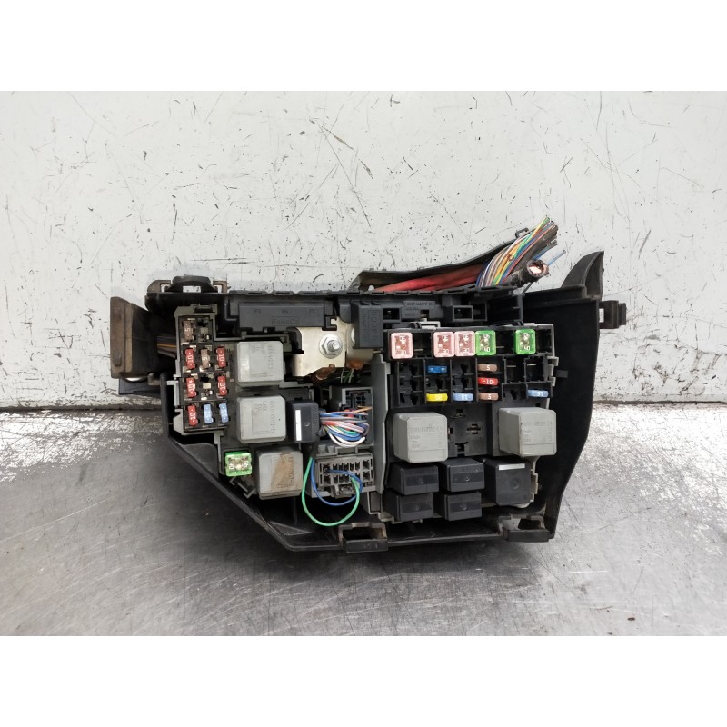 Recambio de caja reles / fusibles para land rover freelander (lr2) 2.2 td4 referencia OEM IAM   