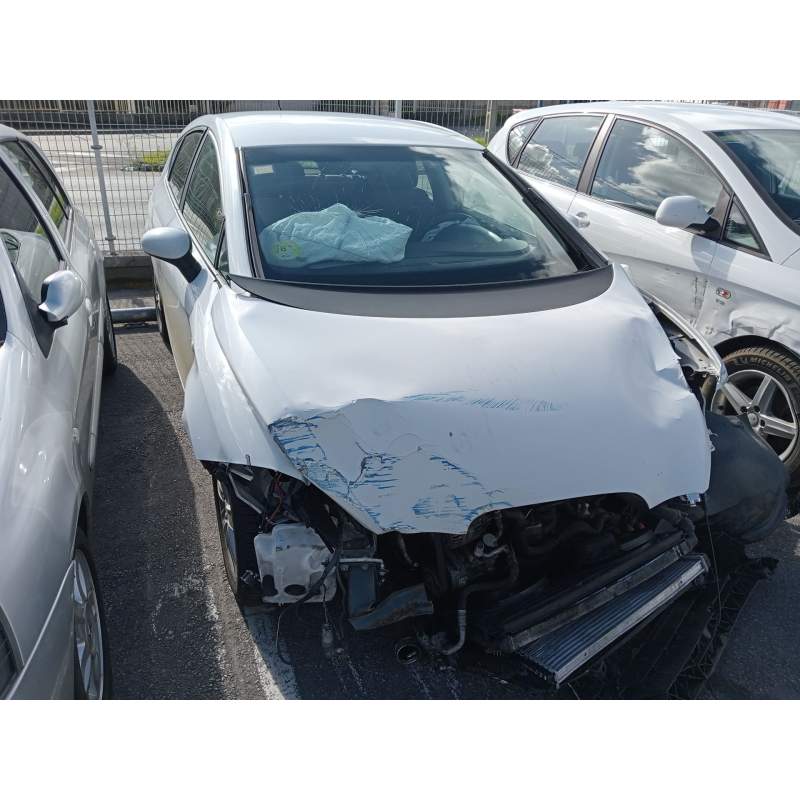 SEAT LEON (1P1)