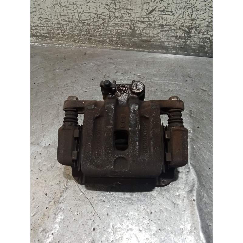Recambio de pinza freno trasera izquierda para ssangyong rodius i 2.7 xdi referencia OEM IAM  27XDI 2005